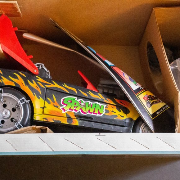 Todd McFarlane's Spawn Mobile - Picture 8 of 10